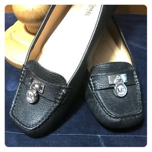 Michael Kors Black Flat Size 7.5
